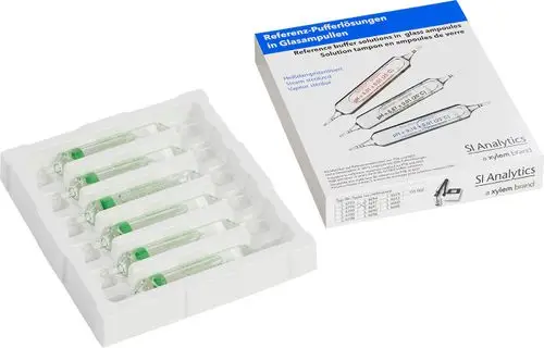 Sechs Glasampullen mit Pufferlösungen in einem Kunststoffträger, beschriftet mit pH-Werten. Verpackung von der Marke Grünbeck.
